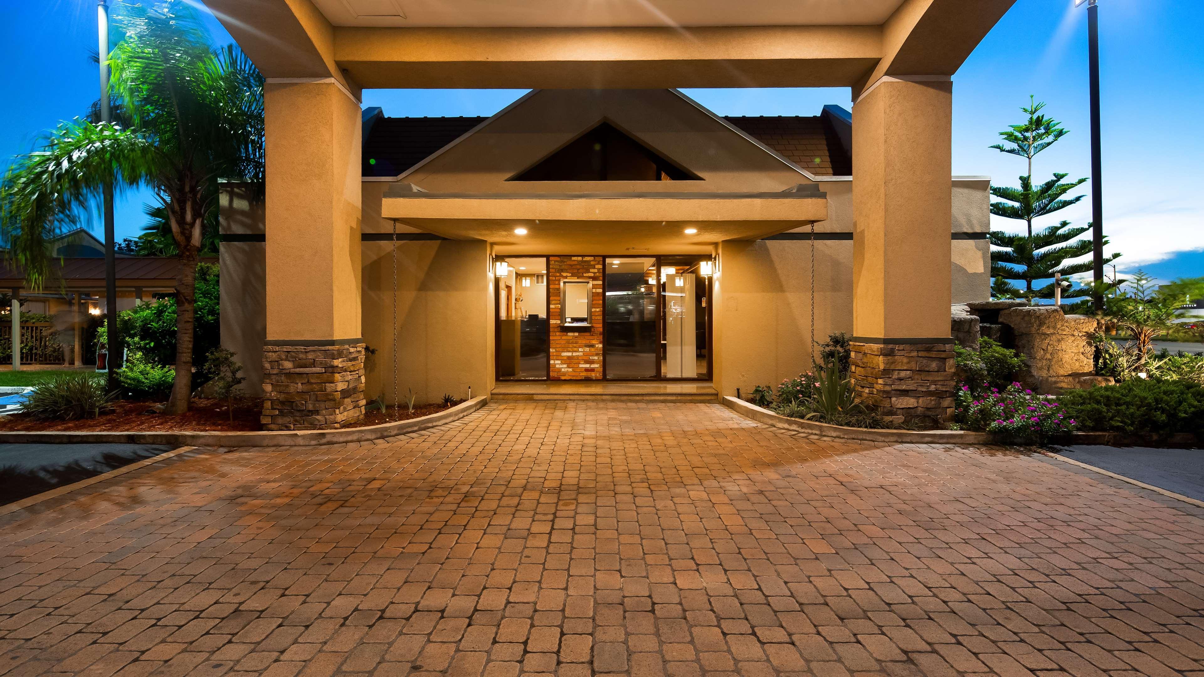 Best Western Orlando West Exterior photo